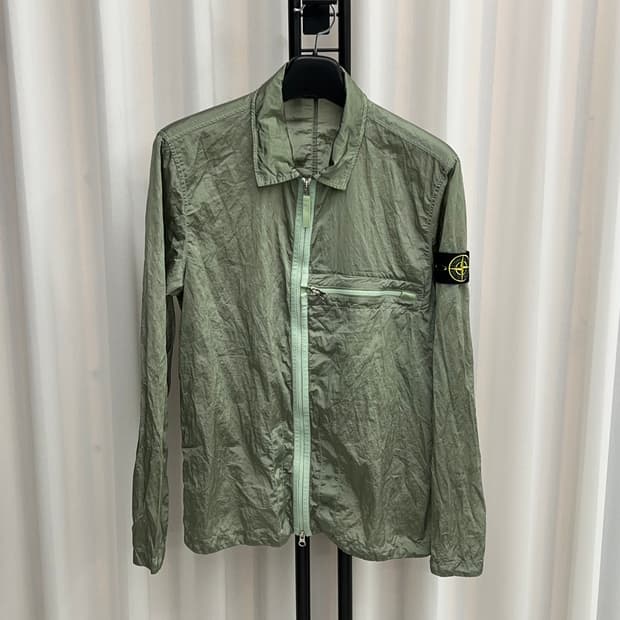 스톤아일랜드 나일론 메탈 오버셔츠 (L)