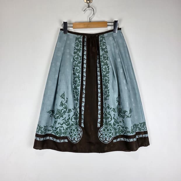 에스닉 핀턱 스커트