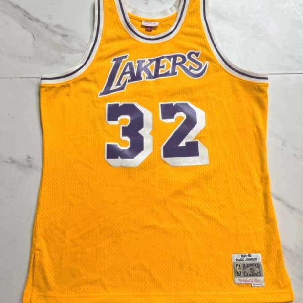미첼앤네스 LA 레이커스 매직 존슨 유니폼