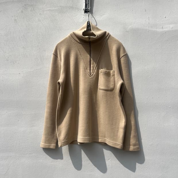 Woder Cab 스웻 하프집업 