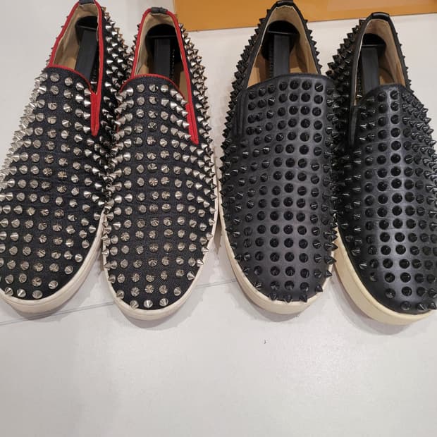 [일괄판매] "발끝까지 압도적 존재감" 스터드 슬립온 270 사이즈 (2