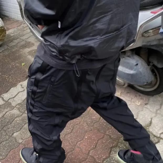 언더마이카 암셀 레이븐 2