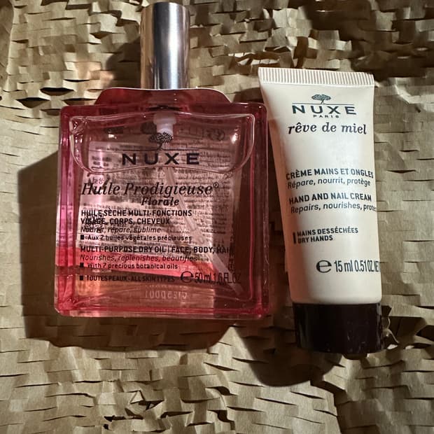 NUXE 눅스 플로럴 오일 핸드크림 기프트 세트