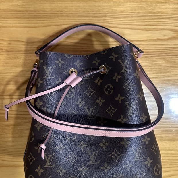 루이비통 네오노에 bb