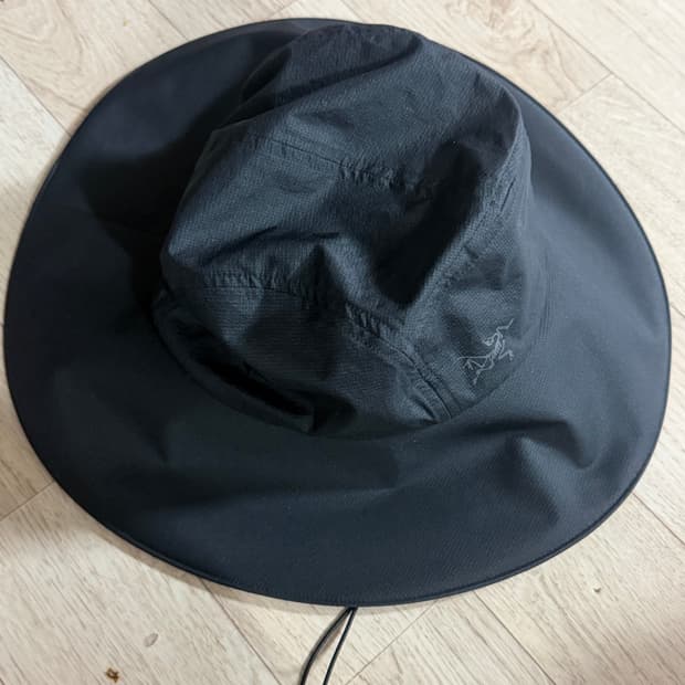 아크테릭스 버킷햇