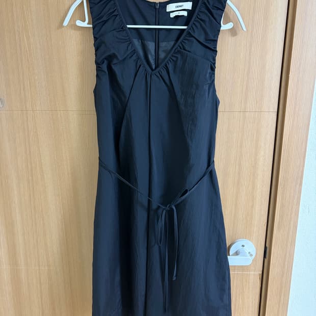 (무료배송)다이닛 블랙 원피스