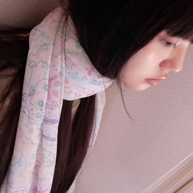 알로이 드로잉 스카프