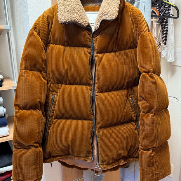 우영미 19fw 코듀로이 패딩 (48사이즈)