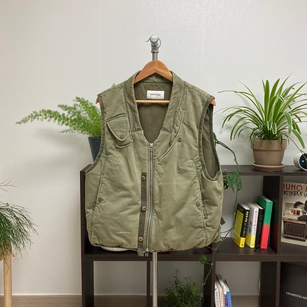 Years ago L.A.C Pilot Vest (L)