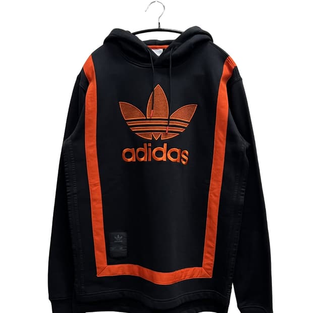 아디다스 웜업 트레포일 후드 티 