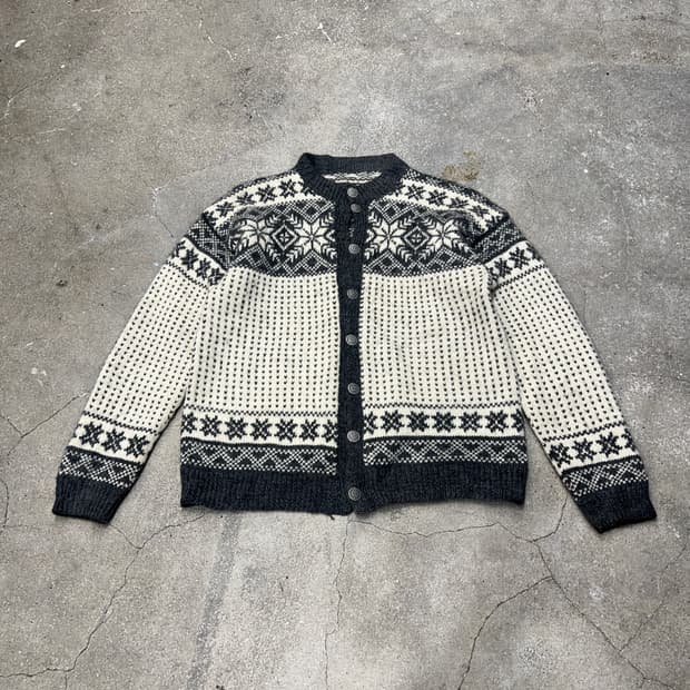 60‘s 노르딕 니트 가디건 