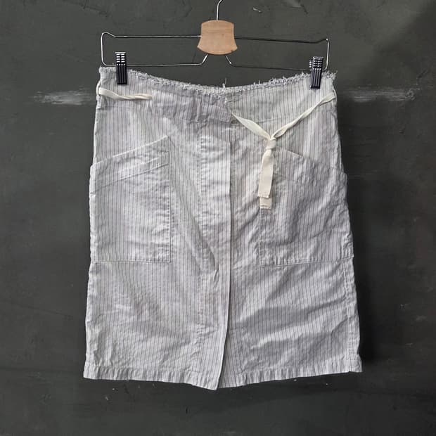 MM6 - Margiela  Button Skirt