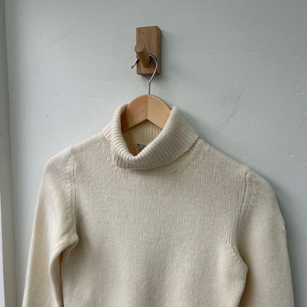 16154 - 몽클레어 터틀넥 니트