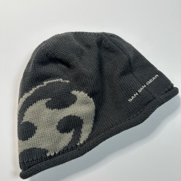 산산기어 24SS 차콜 로고비니