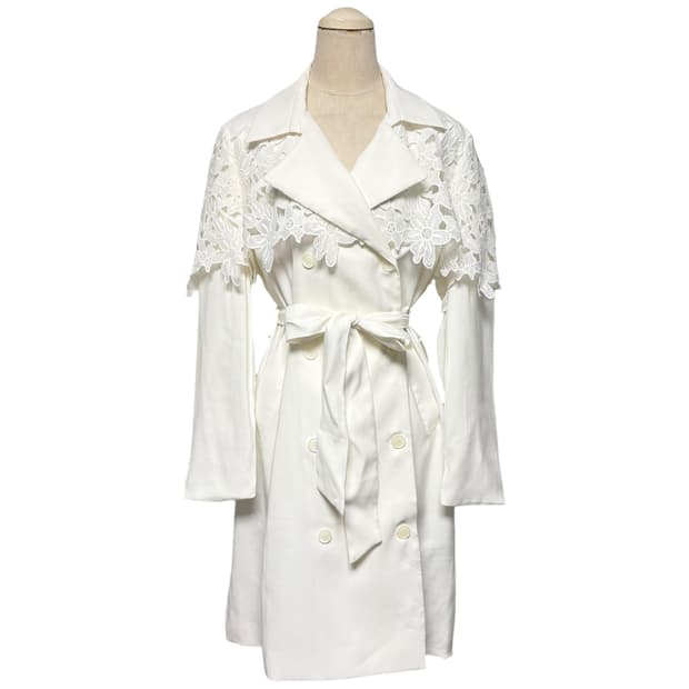 3842 D.MINUTE 화이트 레이스 트렌치코트 새상품