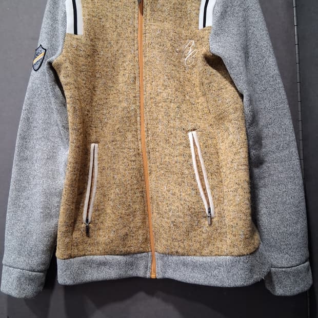 블랙캐츠 니트집업자켓 여 95사이즈