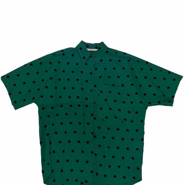 Pushbutton 별 패턴 셔츠