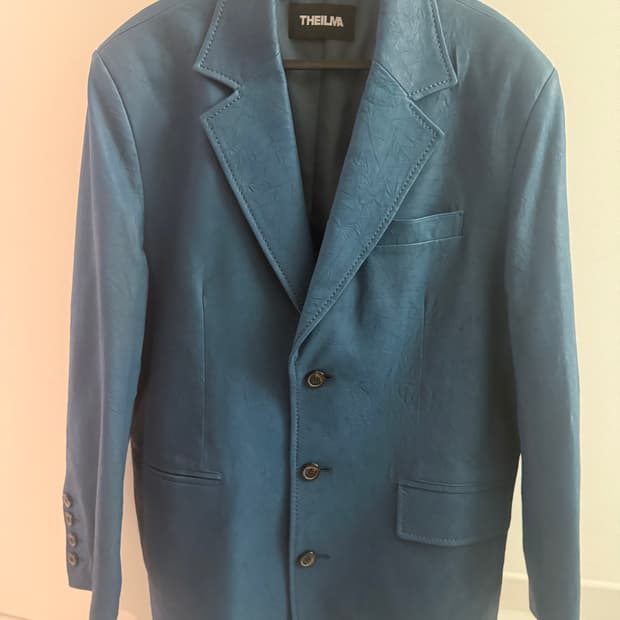 더일마 송아지가죽 자켓