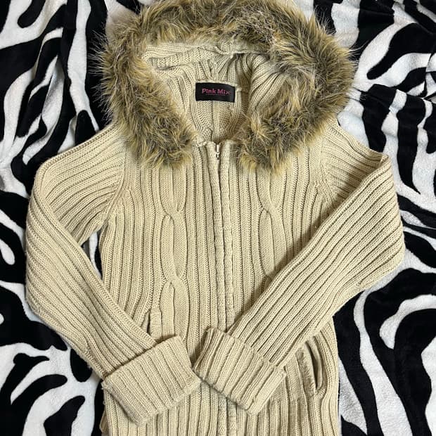 vintage fur knit hoodie