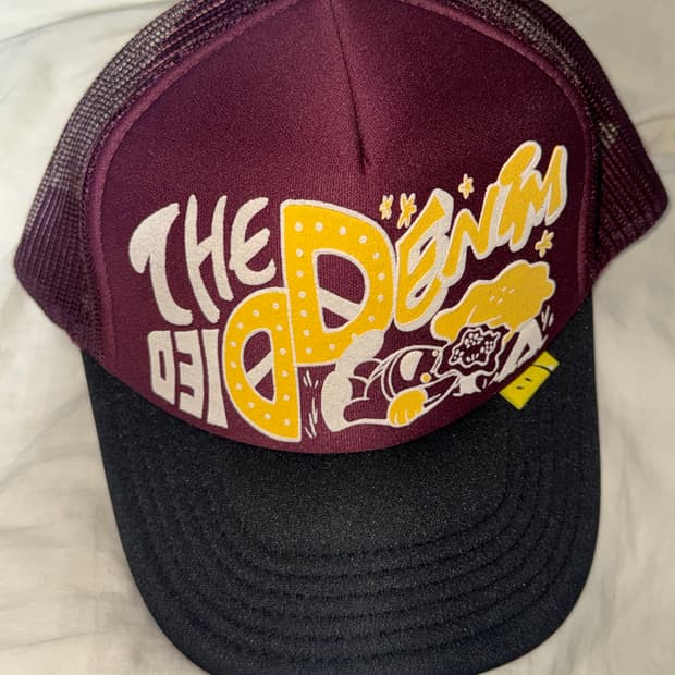 새상품) 캐피탈 트러커 캡 더 데님 다이드 캡