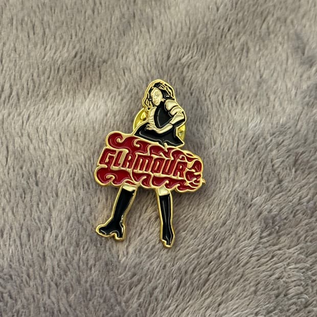 히스테릭글래머 핀 뱃지