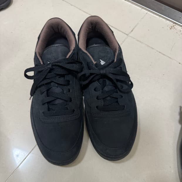 리복 클럽 C 85 스웨이드 40th - 워시드 블랙 260