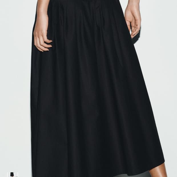 Zara 플리츠 미디 스커트