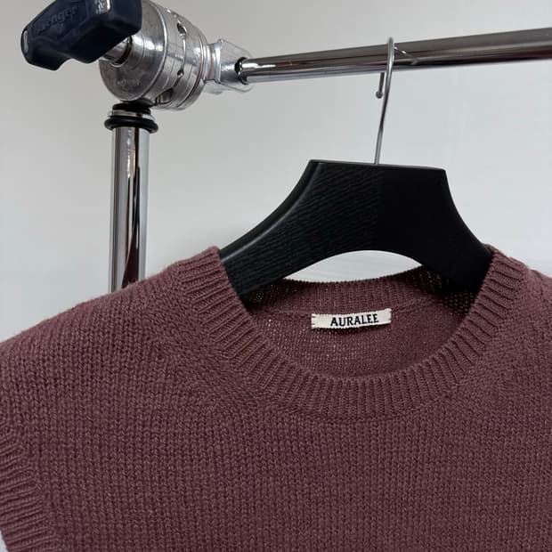 오라리 PURE SHETLAND KNIT VEST 니트 베스트