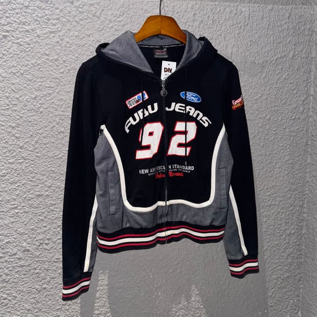 후부 디테일 후드집업 