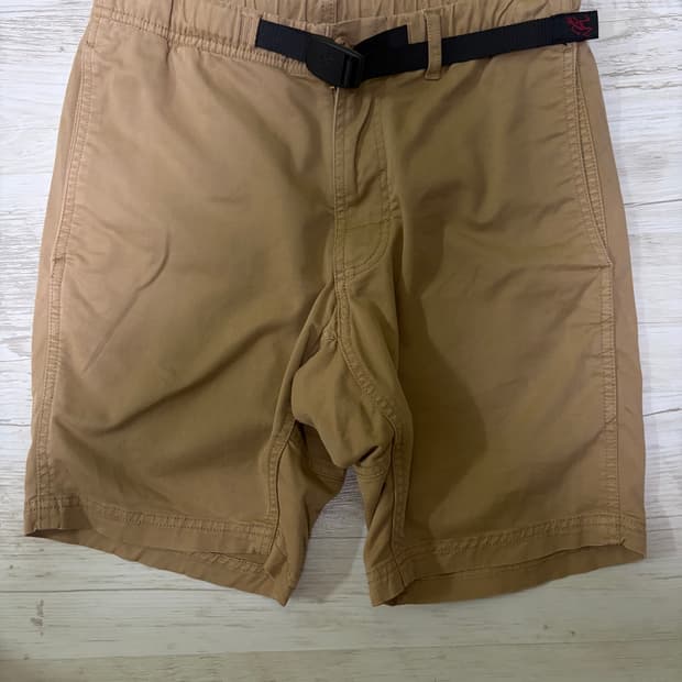 [S] 그라미치 반바지 베이지 카키 쇼츠