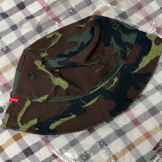 슈프림 레이어드 카모 버킷햇 M/L