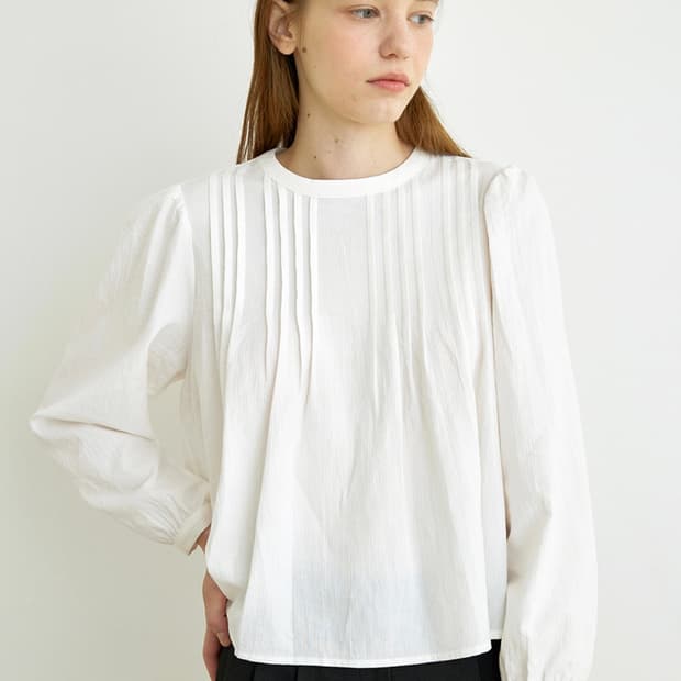 새상품 as if 핀턱 블라우스