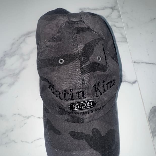 마뗑킴 카모 캡모자