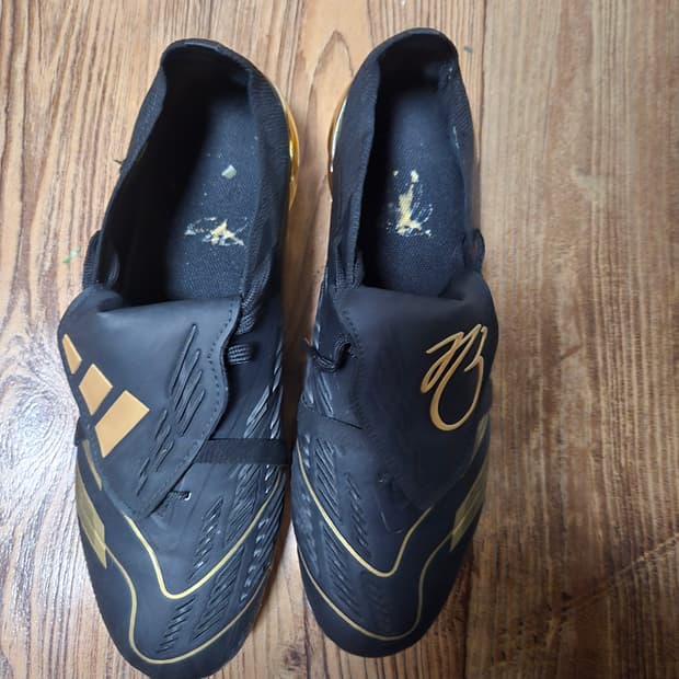 아디다스 프레데터 벨링엄 265