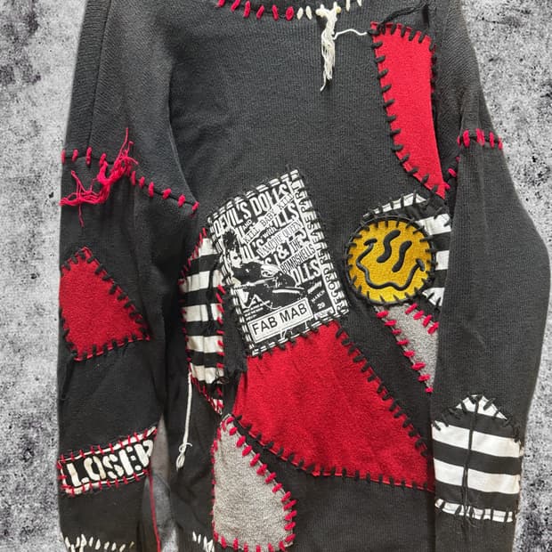 커런트무드 펑크패치 니트