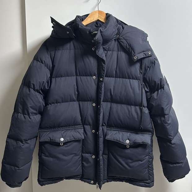 언더커버 자수 패치 패딩