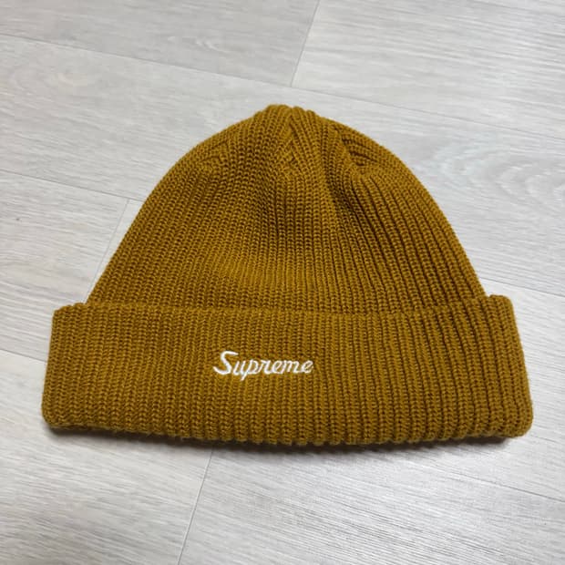 슈프림 10년대 비니