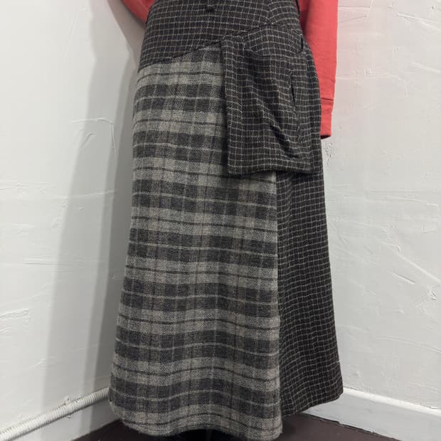 E-clat check pocket wool skirt