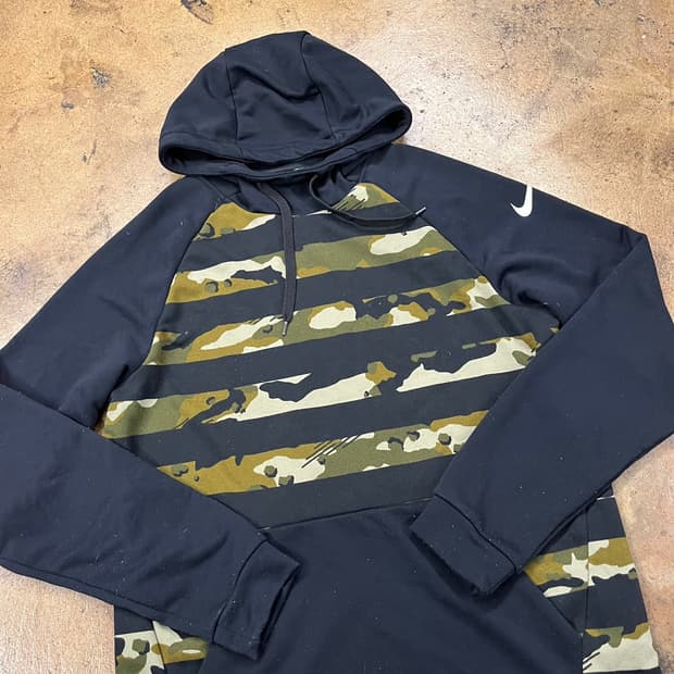 [정품/L] 나이키 카모 플리스 후드티 블랙 b15