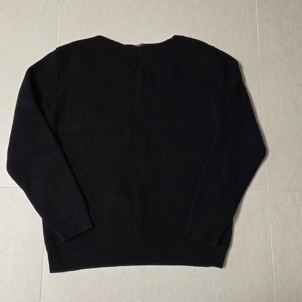 솔리드 옴므 보트넥  골지 크루넥 니트