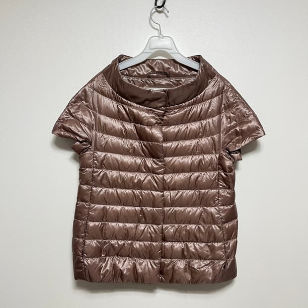 에르노 HERNO 에밀리아 반팔 패딩 40