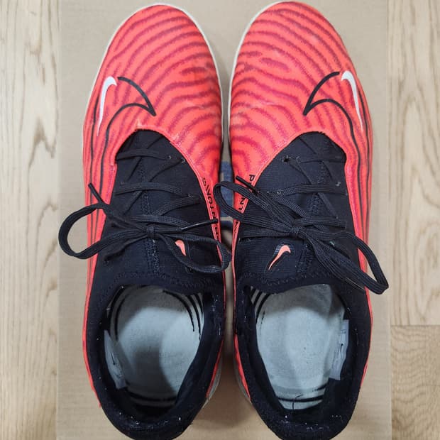 나이키 팬텀 gx 프로 tf 280