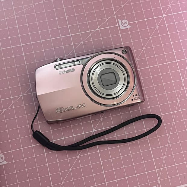 카시오 엑슬림 ex-z2300 핑크 디지털 카메라 디카