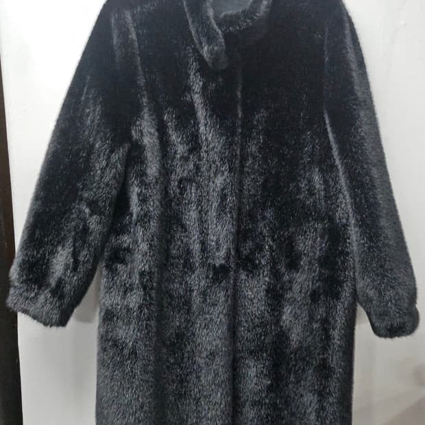 블랙 인조 퍼 코트  L