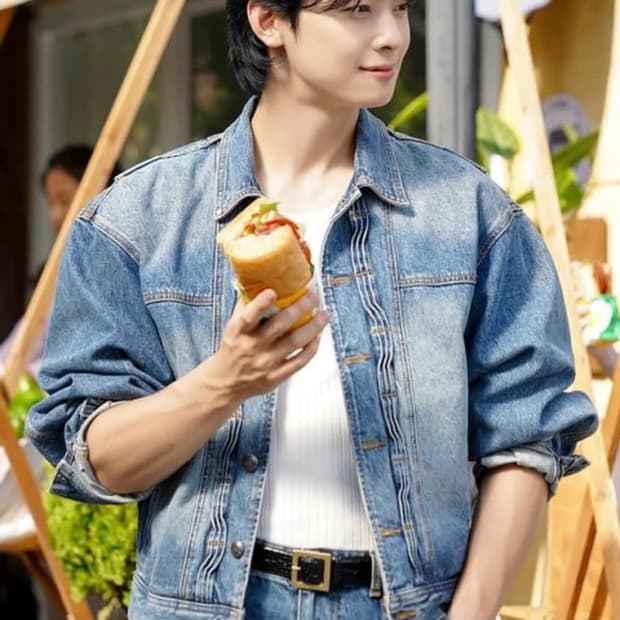 앤더슨벨 웨이브 데님 봄버 재킷