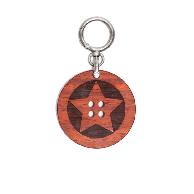 BIG STAR BUTTON KEYRING