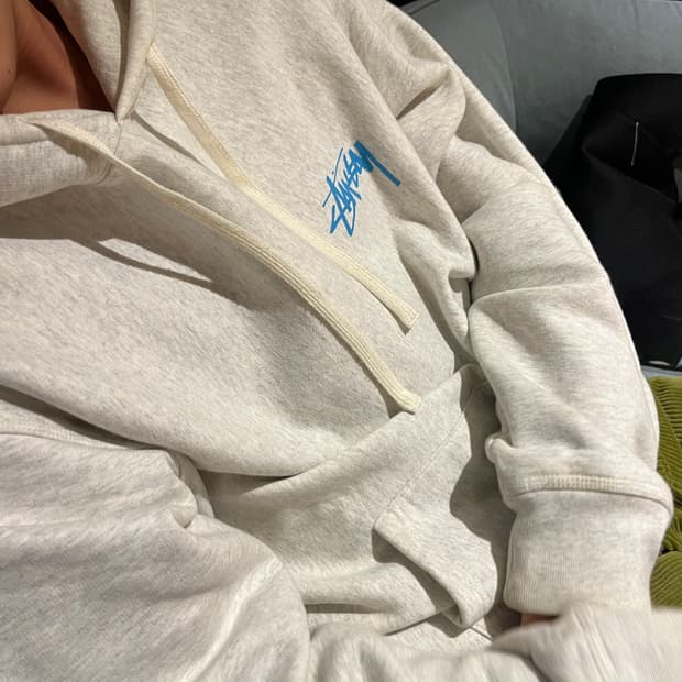 스투시 댄스에너지 후드티