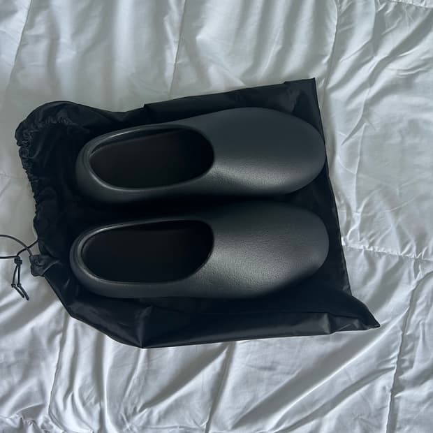 Yeezy sl-01 11 290mm