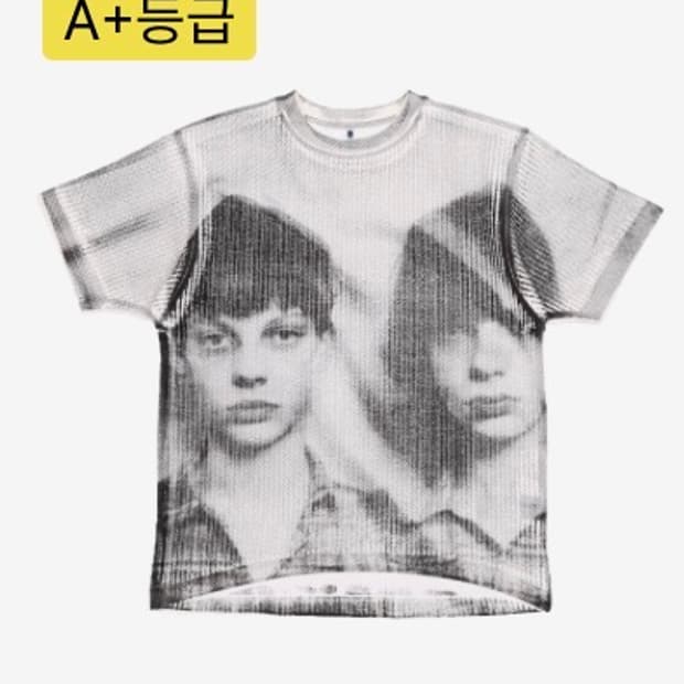 아더에러 트윈페이스 티셔츠
