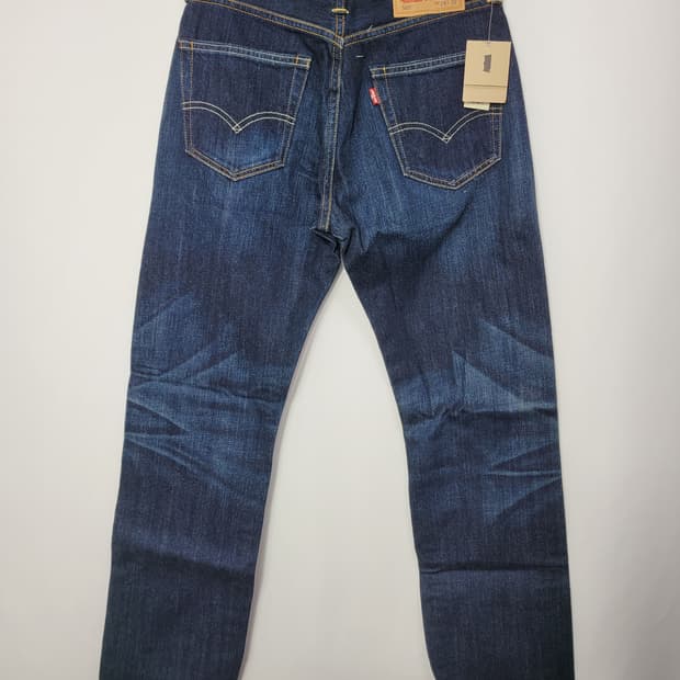 Levi’s
505 레귤러 스트레이트
